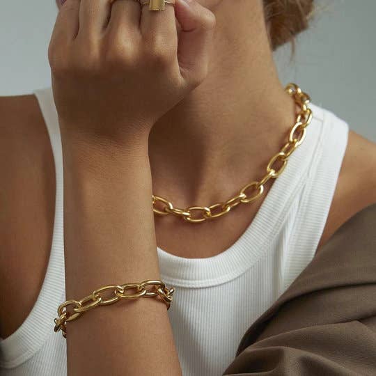 Hollywood Nights Necklace